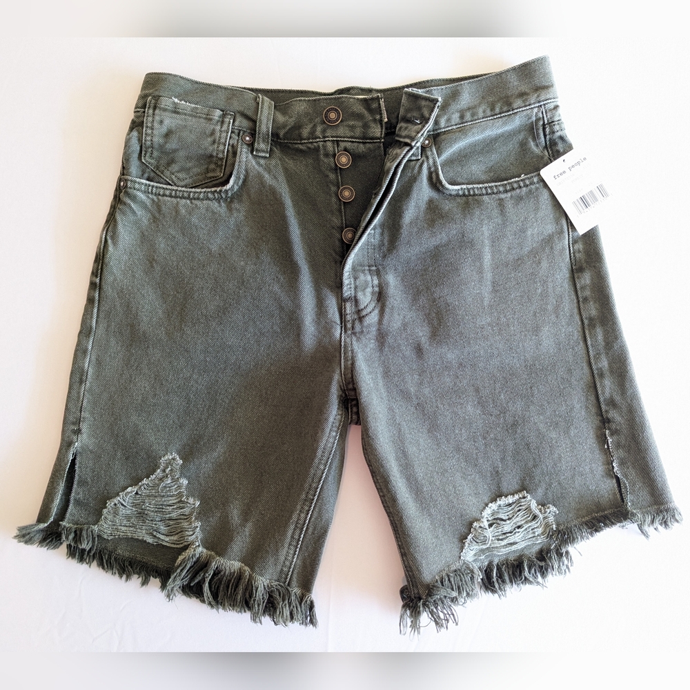 Free People Sequoia Shorts Forest Womens 26 New With Tags (Measures 28)